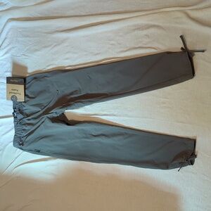 Trailhead pants in grey slim medium